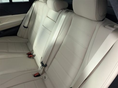 New 2026 Mercedes-Benz GLE 450 4MATIC Coupe image 13