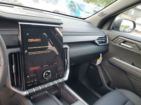 New 2026 GMC Acadia Elevation w/ Elevation Premium Package FWD image 26