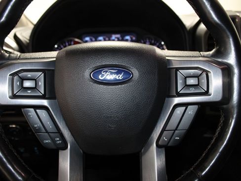 Used 2020 Ford Expedition Platinum RWD image 45