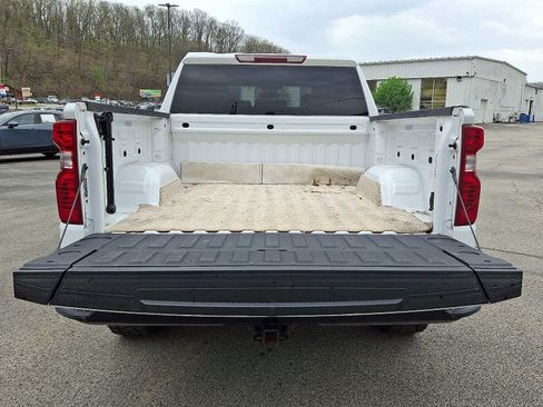 Used 2023 Chevrolet Silverado 1500 Custom Trail Boss image 28