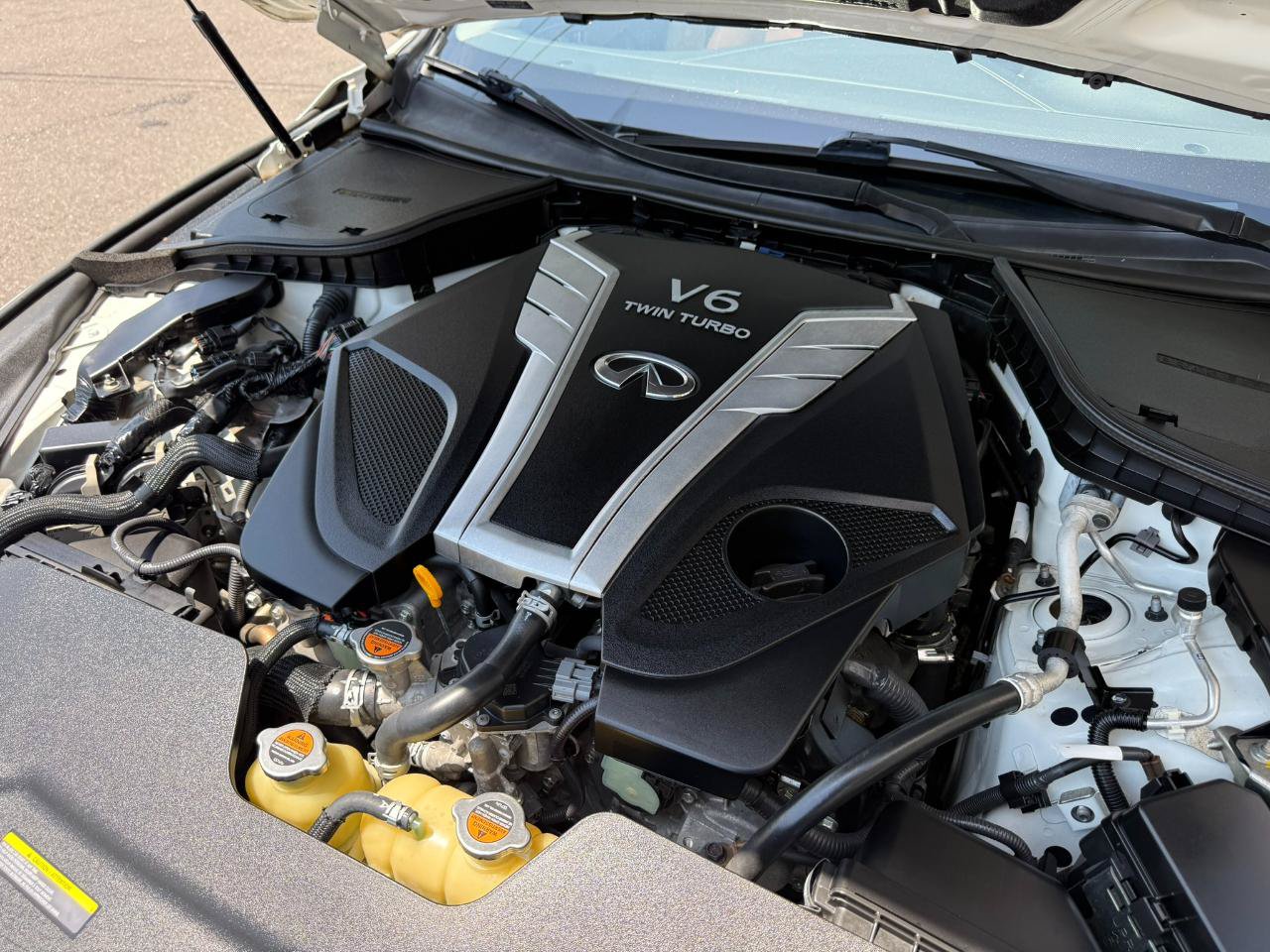 Used 2018 INFINITI Q50 Luxe w/ Sensory Package (Luxe) RWD image 19