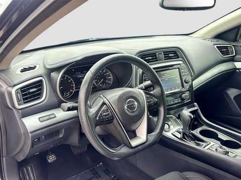 Used 2018 Nissan Maxima 3.5 S image 9