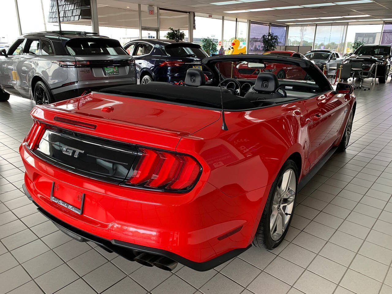 Used 2019 Ford Mustang GT RWD image 4
