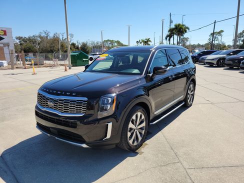 Certified 2021 Kia Telluride EX w/ EX Premium Package image 8