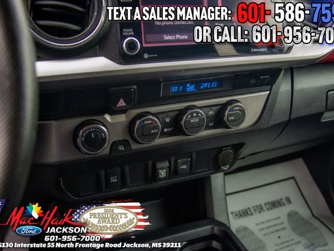 Used 2021 Toyota Tacoma SR5 AWD/4WD image 16