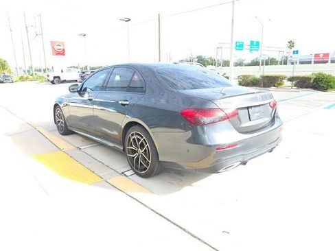 Used 2022 Mercedes-Benz E 350 Sedan image 6