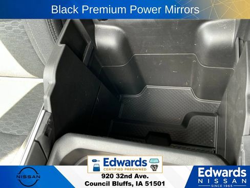 Used 2025 RAM 1500 Big Horn RWD image 32