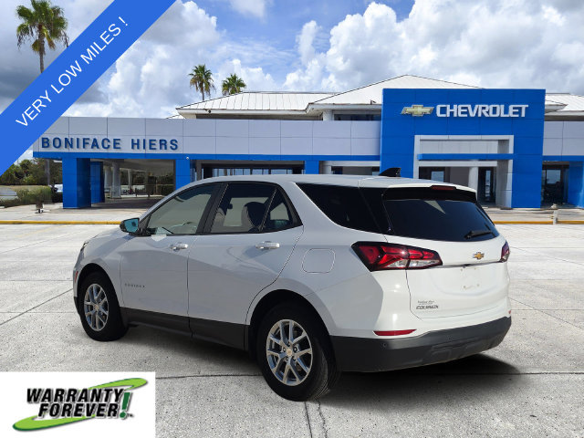 Used 2024 Chevrolet Equinox LS w/ LS Convenience Package FWD image 3
