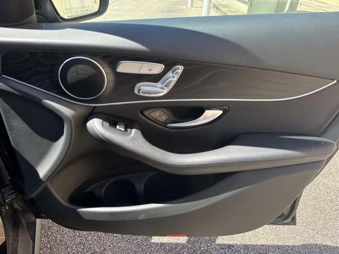 Used 2018 Mercedes-Benz GLC 300 image 15