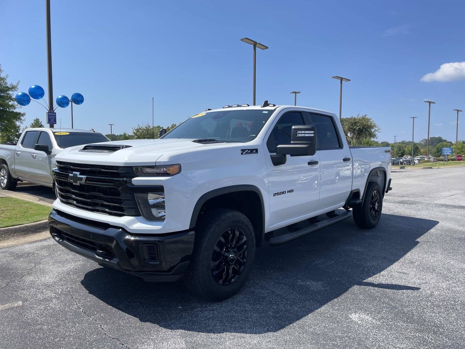 Used 2025 Chevrolet Silverado 2500 Custom w/ Custom Value Package AWD/4WD image 9
