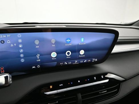 New 2025 Buick Enclave Preferred w/ Power Package image 14