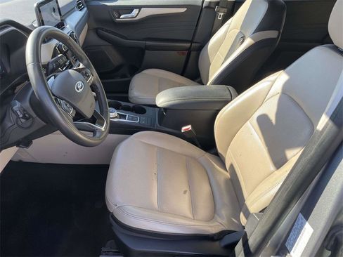 Certified 2022 Ford Escape SEL w/ Technology Package image 13