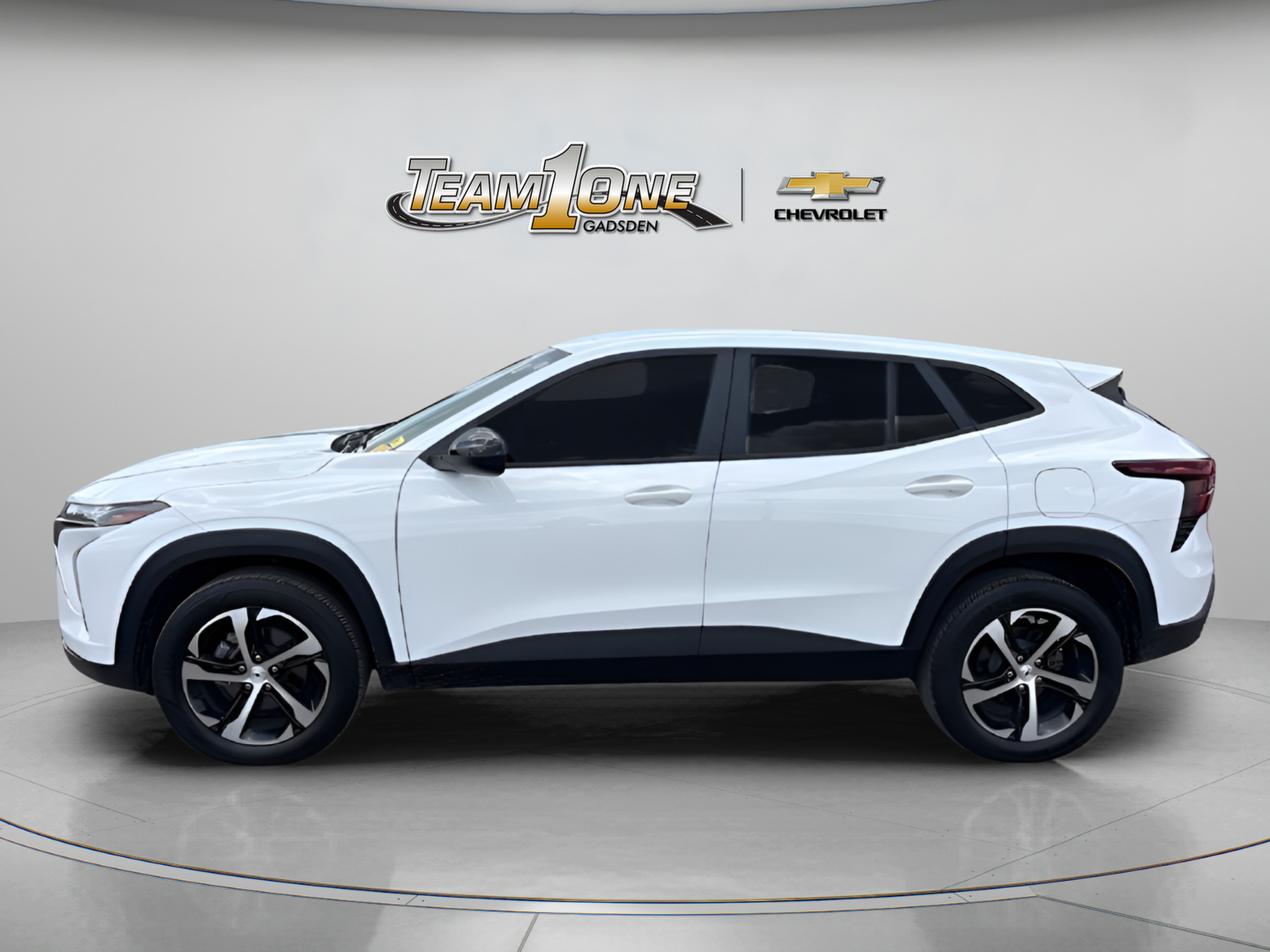 Used 2025 Chevrolet Trax RS FWD image 5