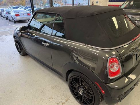 Used 2014 MINI Cooper S image 6