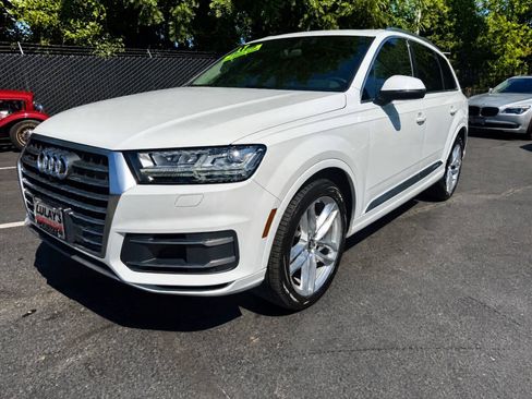 Used 2017 Audi Q7 3.0T Prestige w/ Prestige Package AWD/4WD image 1