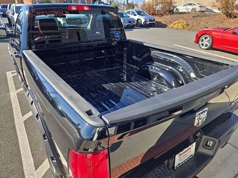 Used 2014 RAM 1500 Express image 32