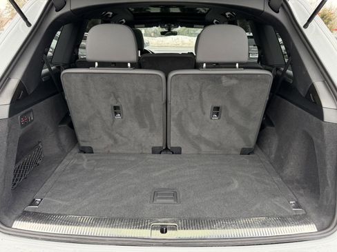 Used 2025 Audi Q7 2.0T Premium w/ Convenience Plus Package image 27