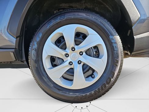 Certified 2024 Toyota RAV4 LE image 22