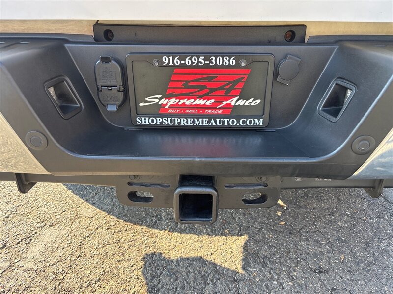 Used 2021 Ford F250 XLT w/ XLT Value Package AWD/4WD image 28