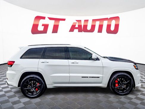 Used 2021 Jeep Grand Cherokee SRT image 8