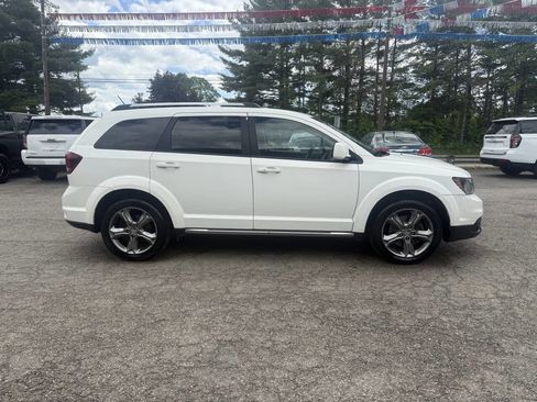 Used 2016 Dodge Journey Crossroad w/ Popular Equipment Group AWD/4WD image 4