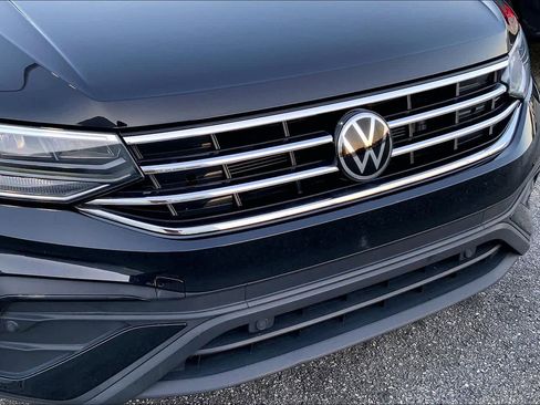 Used 2023 Volkswagen Tiguan S image 28