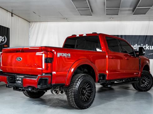 Used 2023 Ford F250 Lariat w/ Lariat Ultimate Package AWD/4WD image 9