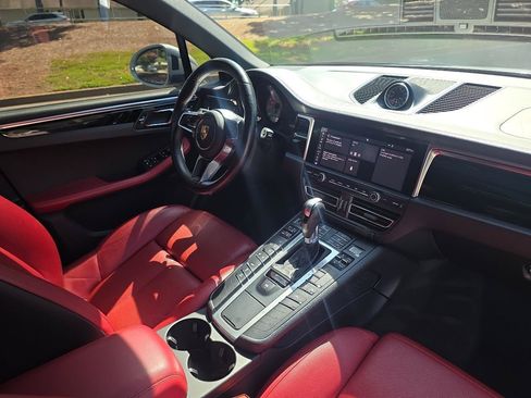 Used 2019 Porsche Macan S AWD/4WD image 24