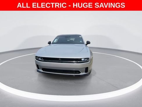 New 2025 Dodge Charger Daytona R/T w/ Quick Order Package 25M R/T AWD/4WD image 3