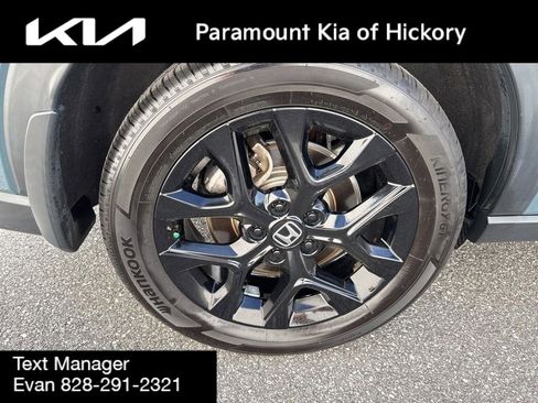 Used 2023 Honda HR-V Sport image 9