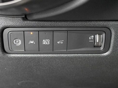 New 2026 Chevrolet Equinox EV RS image 32