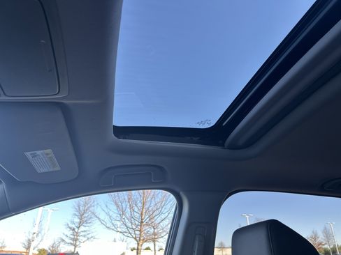 Certified 2021 Honda CR-V EX-L image 11