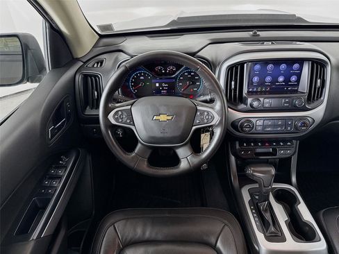Used 2020 Chevrolet Colorado ZR2 image 22