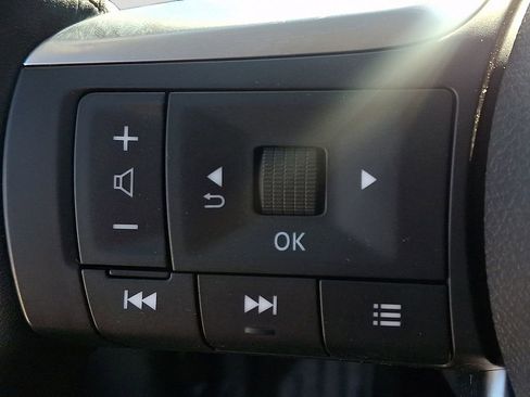 Used 2025 INFINITI QX60 Pure w/ Cargo Package image 23