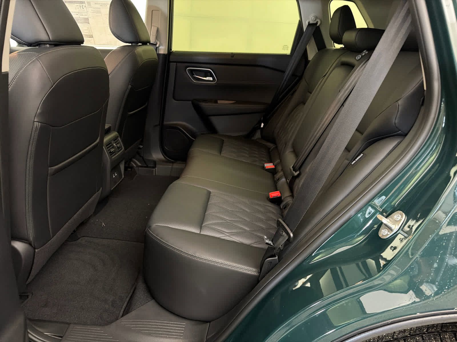 New 2026 Nissan Rogue Platinum AWD/4WD image 16
