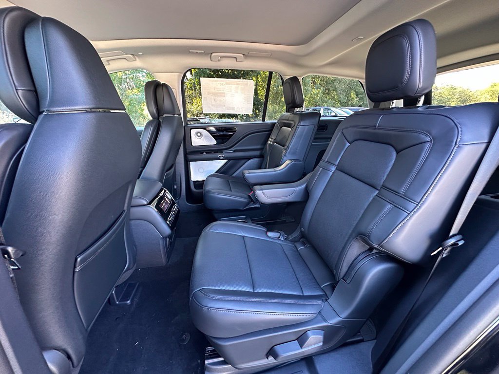 New 2027 Lincoln Aviator Reserve w/ Luxury Package AWD/4WD image 19