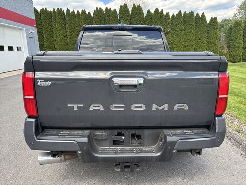 Certified 2024 Toyota Tacoma Limited w/ Limited Package (LT) AWD/4WD image 4