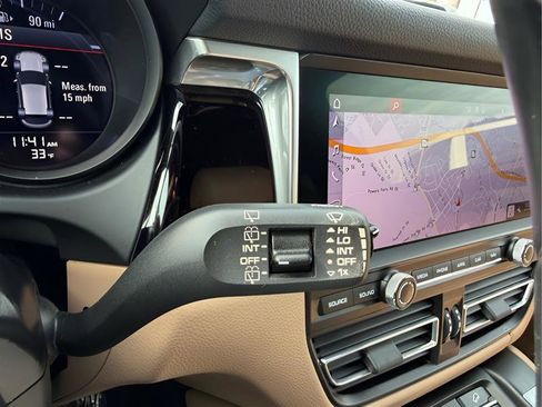 Used 2021 Porsche Macan S image 61