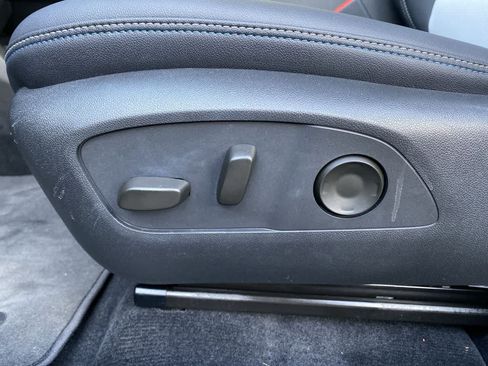 Used 2024 Chevrolet Equinox EV LT w/ Active Safety Package 3 AWD/4WD image 14