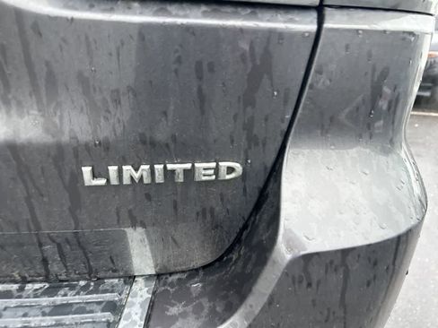 Used 2020 Jeep Grand Cherokee Limited AWD/4WD image 7