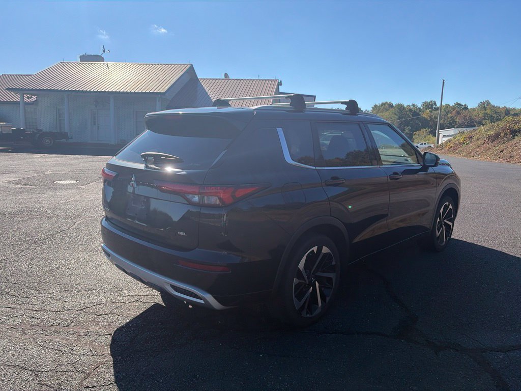 Used 2022 Mitsubishi Outlander SEL AWD/4WD image 10