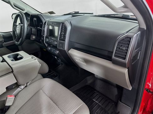 Used 2019 Ford F150 XLT image 31