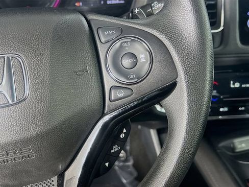 Used 2022 Honda HR-V EX image 18