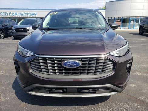 Used 2023 Ford Escape Active AWD/4WD image 9