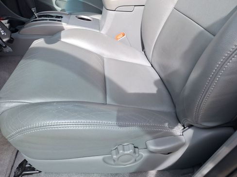 Used 2011 Toyota Tacoma Base w/ TRD Sport Pkg image 18