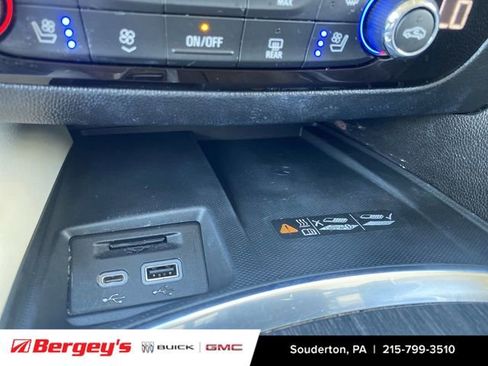 Certified 2022 Buick Enclave Avenir w/ Avenir Technology Package AWD/4WD image 46