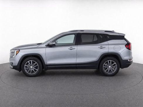 Used 2024 GMC Terrain SLT w/ Infotainment Package II FWD image 14