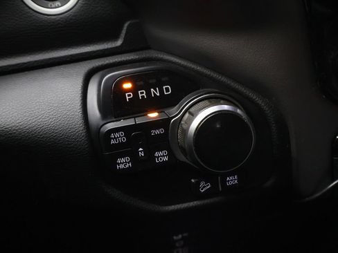 Used 2019 RAM 1500 Big Horn AWD/4WD image 26