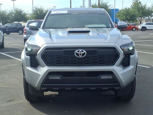 Certified 2024 Toyota Tacoma TRD Sport image 2