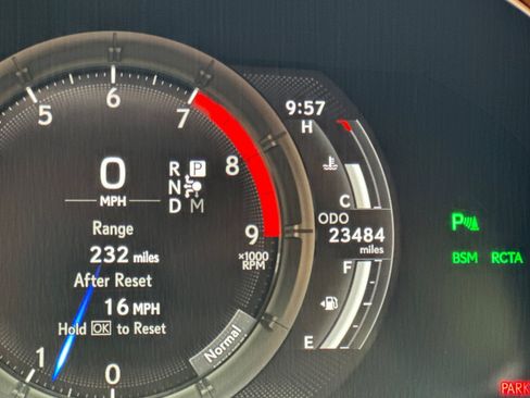 Used 2018 Lexus LC 500 Coupe w/ Touring Package RWD image 21